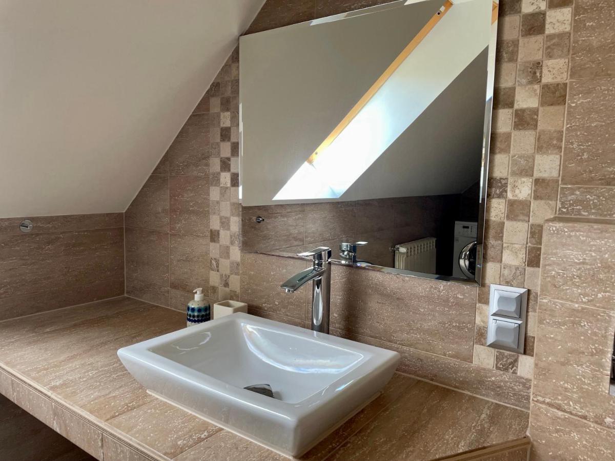 Apartment Vip In Close To Krakow Air Con Wlan Highspeed